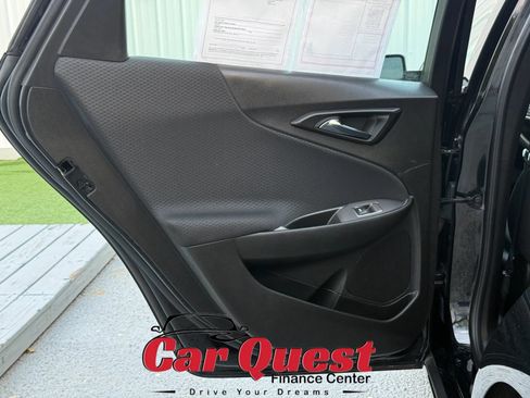 Used 2023 Chevrolet Malibu LT FWD image 13