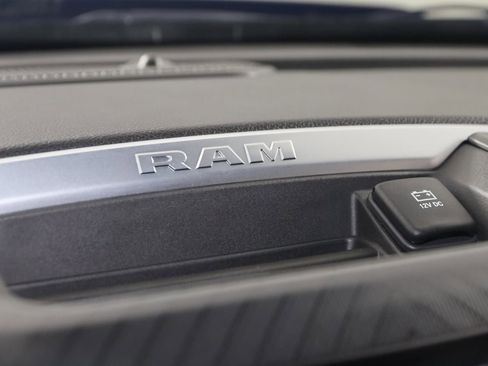 Used 2025 RAM 2500 Lone Star image 30