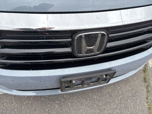 Used 2024 Honda Odyssey Elite image 13