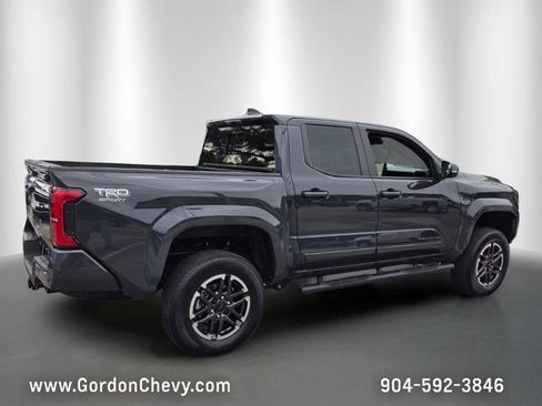 Used 2024 Toyota Tacoma TRD Sport w/ TRD Sport Upgrade Package AWD/4WD image 6
