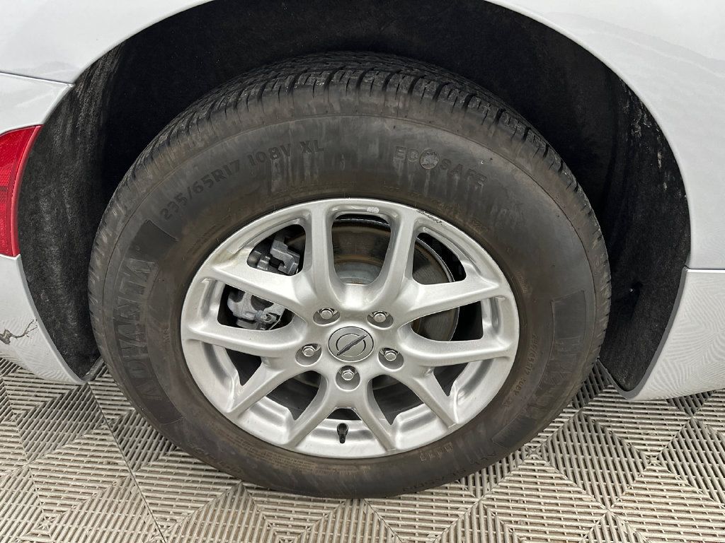Used 2023 Chrysler Voyager LX FWD image 19