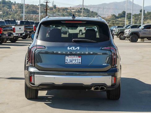 Used 2024 Kia Telluride SX Prestige AWD/4WD image 6