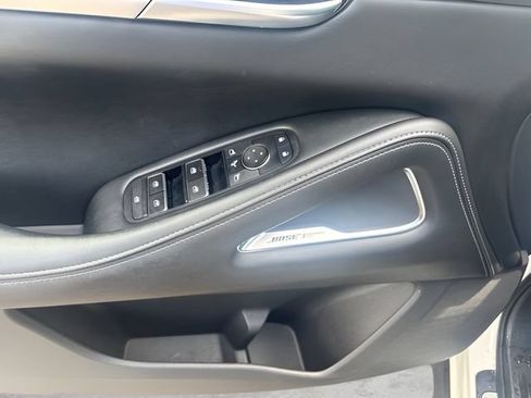 Used 2023 INFINITI QX60 Luxe w/ Performance Audio Package AWD/4WD image 10
