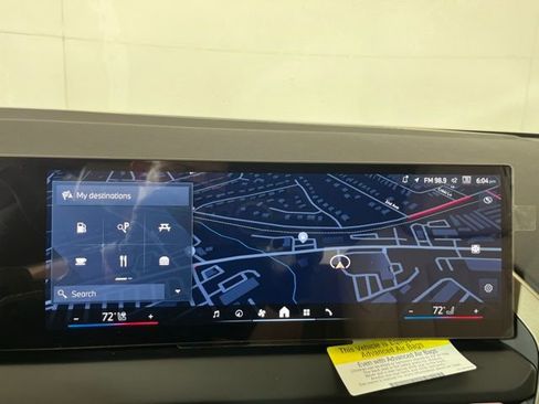 New 2025 BMW X3 xDrive30i w/ Premium Package image 16