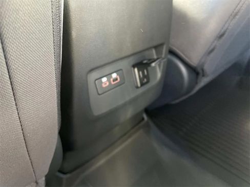 New 2026 Nissan Frontier SV w/ SV Convenience Package image 8