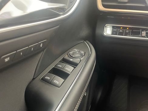 New 2025 Buick Envision Sport Touring image 28