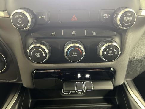 Used 2023 RAM 1500 Big Horn AWD/4WD image 15