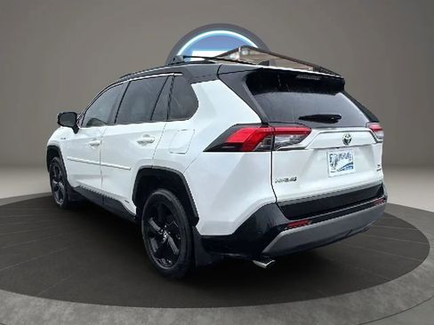 Used 2019 Toyota RAV4 XSE AWD/4WD image 15