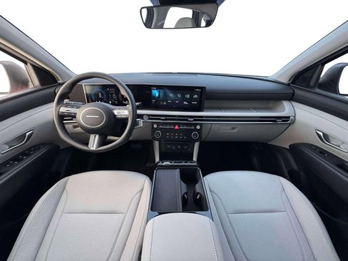 New 2026 Hyundai Tucson Blue SE image 8