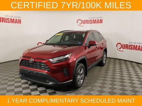 Used 2025 Toyota RAV4 XLE w/ Convenience Package FWD image 2