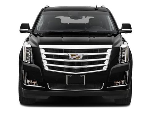 Used 2017 Cadillac Escalade Premium Luxury AWD/4WD image 7