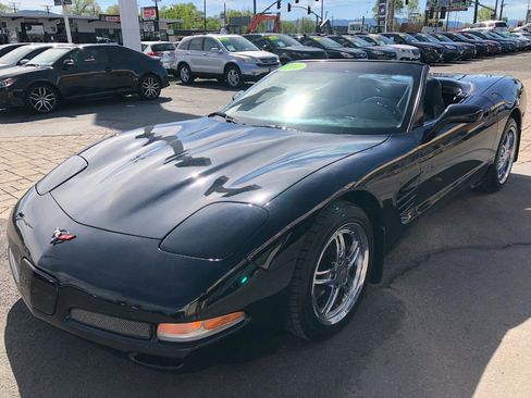 Used 2004 Chevrolet Corvette Convertible w/ Preferred Equipment Group RWD image 6