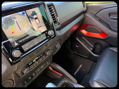Used 2023 Nissan Frontier Pro-X w/ Pro-X Premium Package RWD image 23