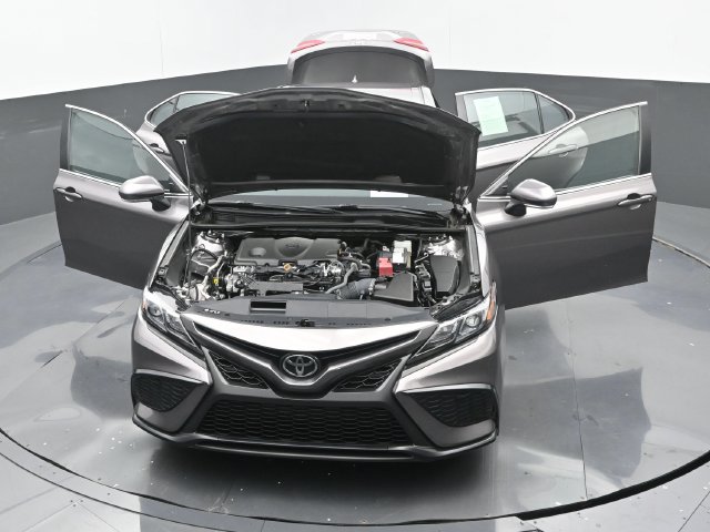 Used 2024 Toyota Camry SE FWD image 33