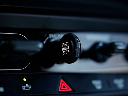 New 2026 MINI Cooper 2-Door Hardtop image 37