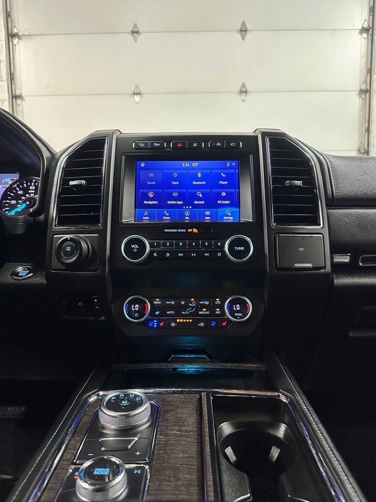 Used 2021 Ford Expedition Limited AWD/4WD image 27