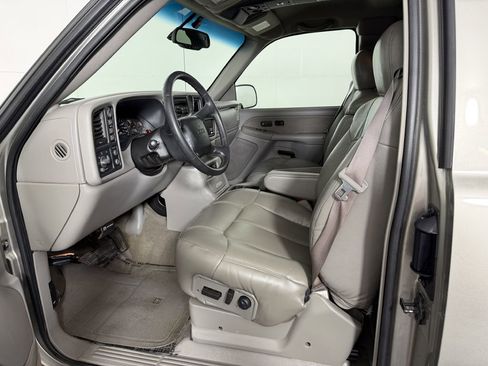 Used 2002 GMC Sierra 1500 4x4 Extended Cab w/ Sierra Professional Pkg image 19
