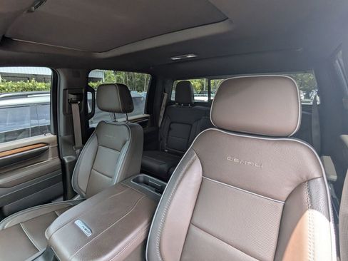 Used 2025 GMC Sierra 2500 Denali AWD/4WD image 9