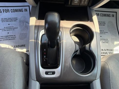Used 2016 Honda Pilot EX image 22