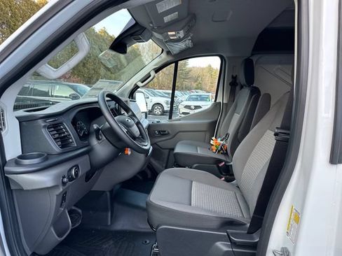 New 2025 Ford Transit 250 Low Roof w/ Load Area Protection Package RWD image 11