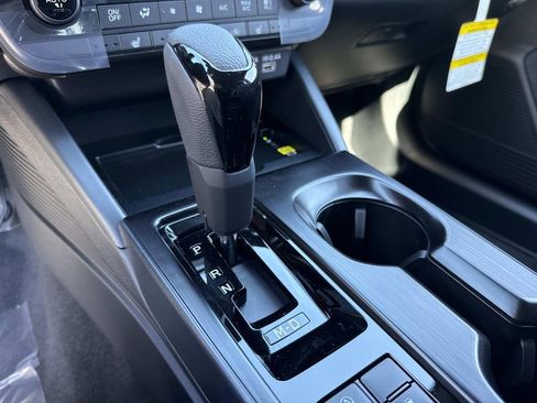 New 2026 Subaru Outback Premium AWD/4WD image 31