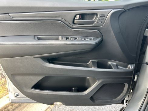 Used 2025 Honda Odyssey EX-L image 22