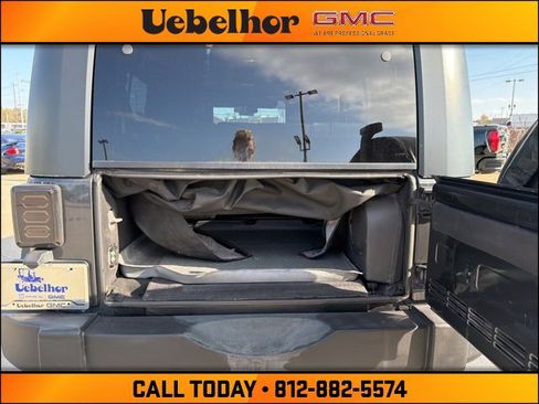 Used 2010 Jeep Wrangler Unlimited Rubicon w/ Dual Top Group image 9