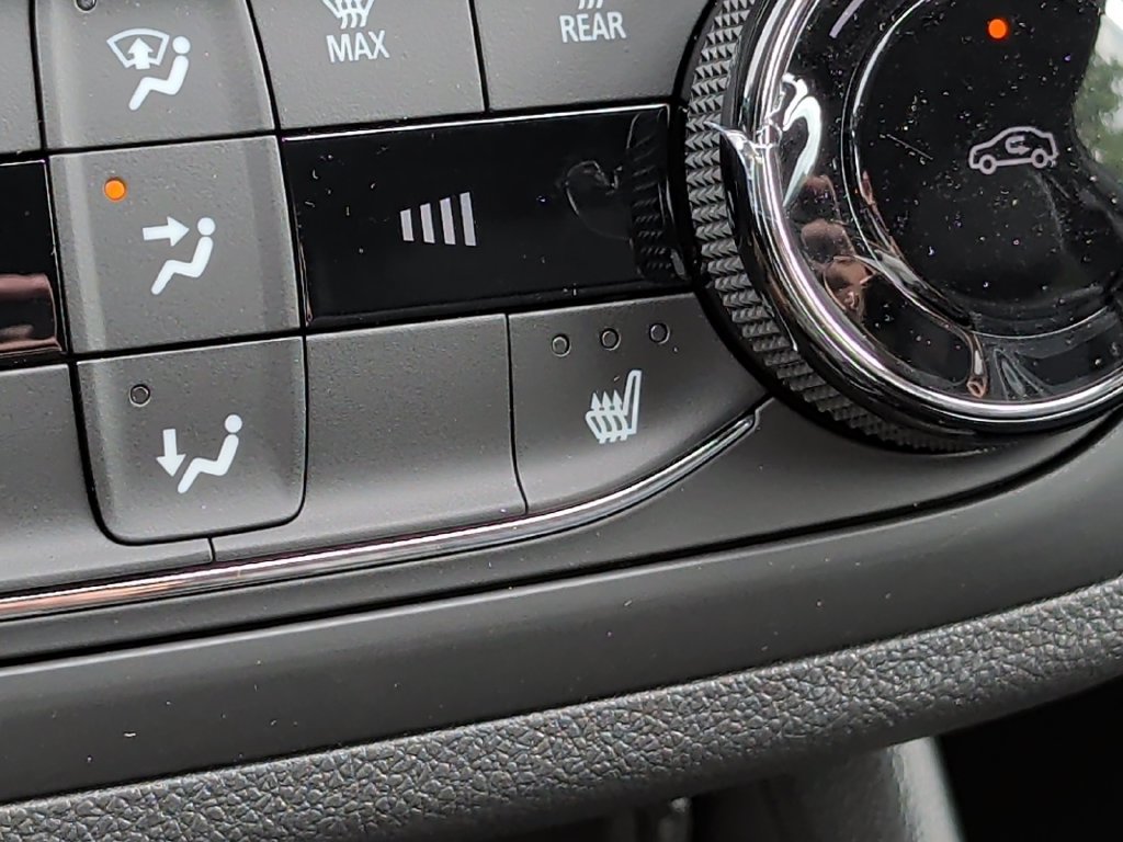 New 2026 Buick Envista Preferred w/ Convenience I Package FWD image 32