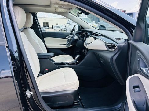 Used 2021 Buick Encore GX Select w/ Experience Buick Package FWD image 32