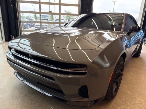 Used 2026 Dodge Charger Scat Pack AWD/4WD image 5
