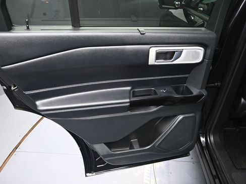 Used 2022 Ford Explorer ST w/ Equipment Group 401A image 31