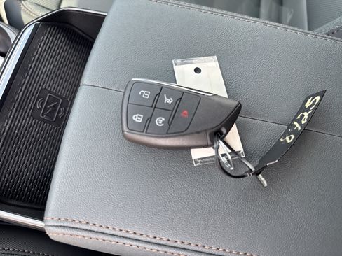 New 2027 GMC Terrain AT4 w/ Convenience Package III AWD/4WD image 29