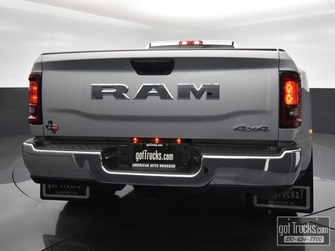 Used 2026 RAM 3500 Tradesman AWD/4WD image 6