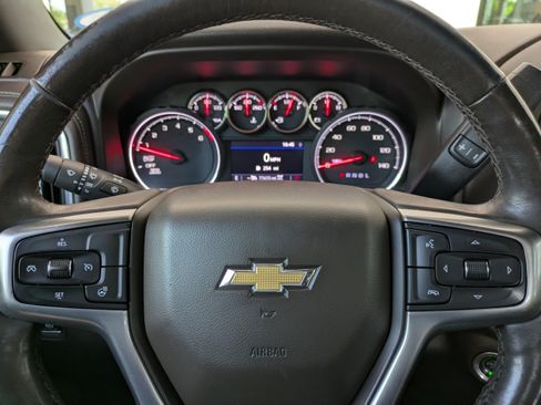 Used 2019 Chevrolet Silverado 1500 LT w/ All-Star Edition AWD/4WD image 28
