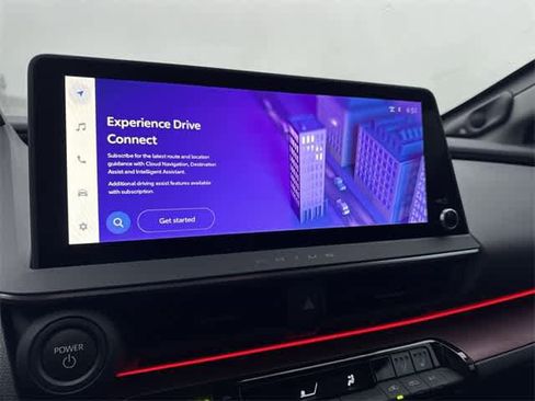 Used 2025 Toyota Prius Plug-In Hybrid image 22