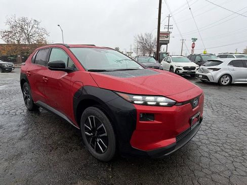 New 2026 Subaru Solterra Premium image 2