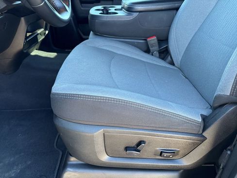 Certified 2024 RAM 2500 Big Horn AWD/4WD image 15