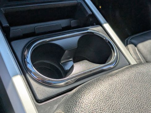 Certified 2021 Nissan Titan SL w/ Moonroof Package image 28