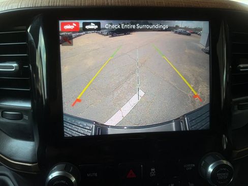 Used 2022 RAM 3500 Limited AWD/4WD image 19