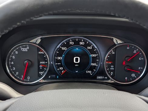 Used 2018 GMC Acadia Denali w/ Technology Package AWD/4WD image 21