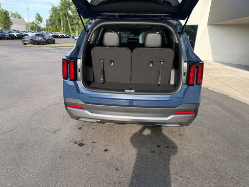 New 2026 Kia Sorento S AWD/4WD image 15