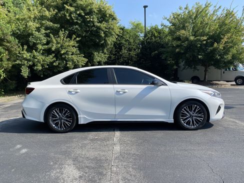 Used 2023 Kia Forte GT-Line w/ GT-Line Premium Package FWD image 6