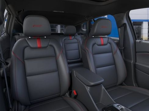 New 2026 Chevrolet Trax RS w/ Sunroof Package FWD image 16