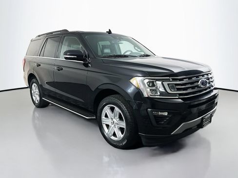 Used 2019 Ford Expedition XLT w/ Equipment Group 202A AWD/4WD image 1