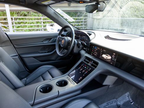 Certified 2023 Porsche Taycan Turbo image 52