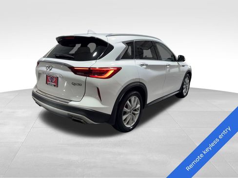Used 2019 INFINITI QX50 Essential w/ Proactive Package image 4
