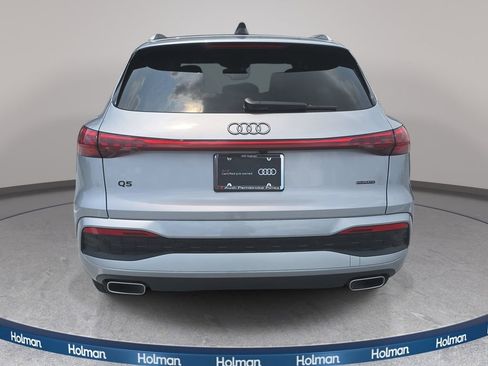 Certified 2025 Audi Q5 Premium w/ Convenience Package AWD/4WD image 6