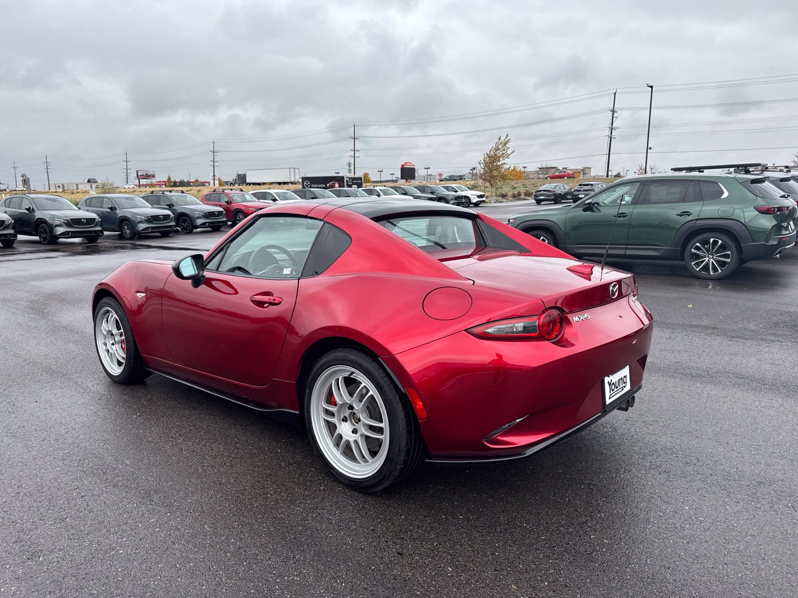 Used 2023 MAZDA MX-5 Miata Club w/ Interior Package RWD image 5