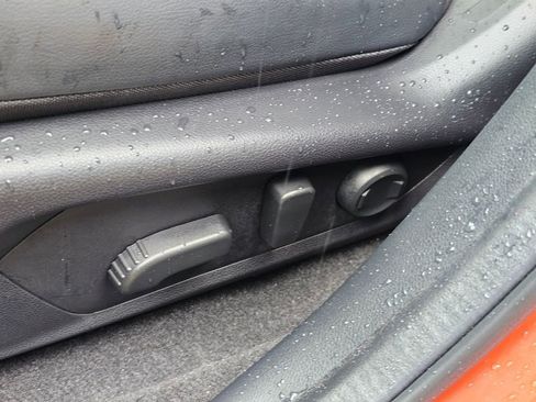 Used 2025 Subaru Crosstrek 2.5i Limited w/ Crosstrek Mirror Package image 23