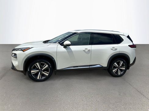 Used 2023 Nissan Rogue SL AWD/4WD image 7